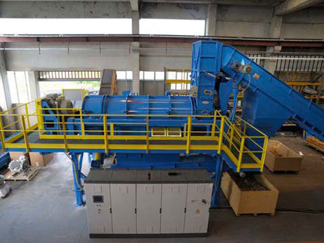 plastic bottle recycling plant