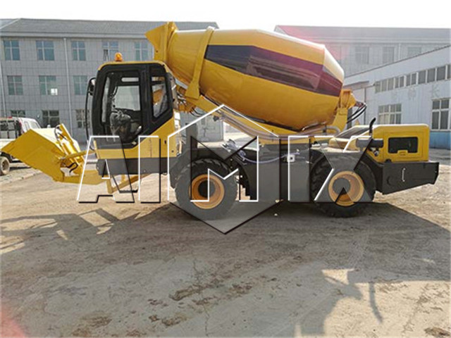 Self Loading Concrete Mixer china