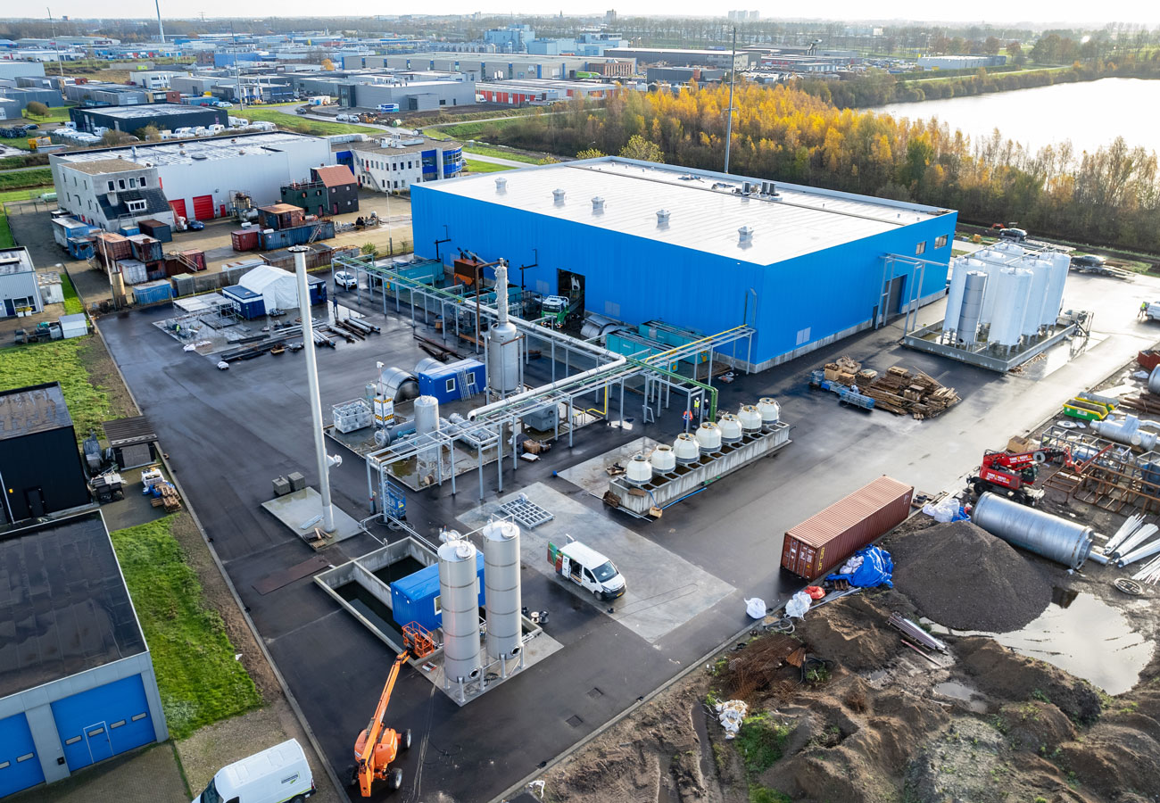 Beston Plastic to Oil Plant Installed in the Netherlands